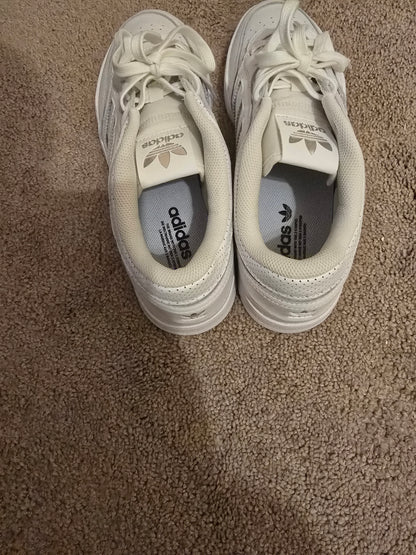 Mens shoes